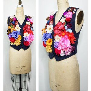 Vintage EVA 1970s Womens Floral Vest Silk Flower Waistcoat Top Handmade